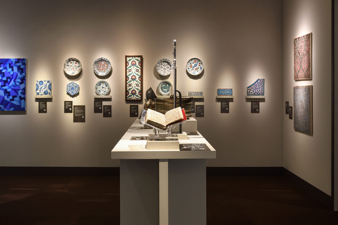 kent-antiques-london-exhibition-tefaf-2024-10